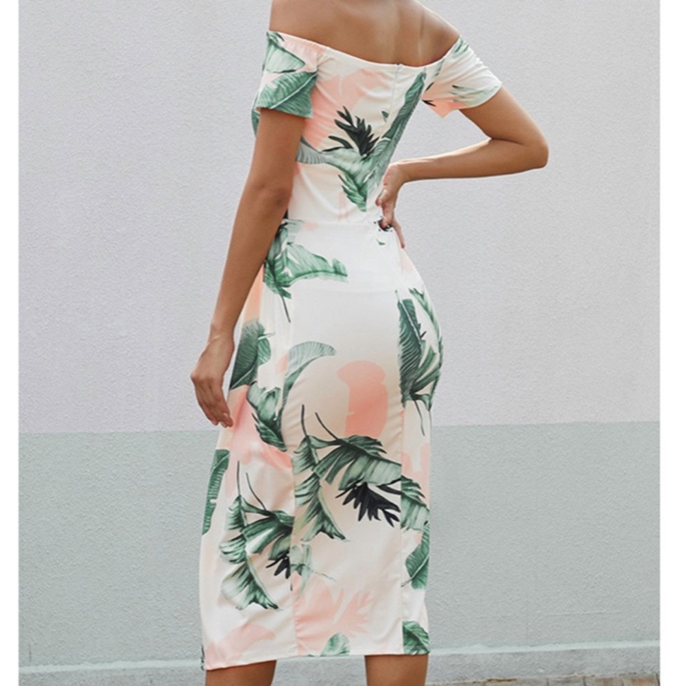 Fun cocktail dress! Leaf print Tropcial white - Picture 4 of 7